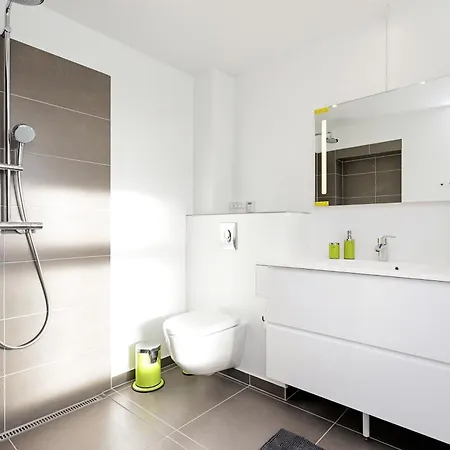 Cypernsvej 19, 2 - 19a, Basement Apartman