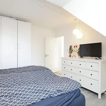 Apartman Cypernsvej 19, 2 - 19a, Basement *